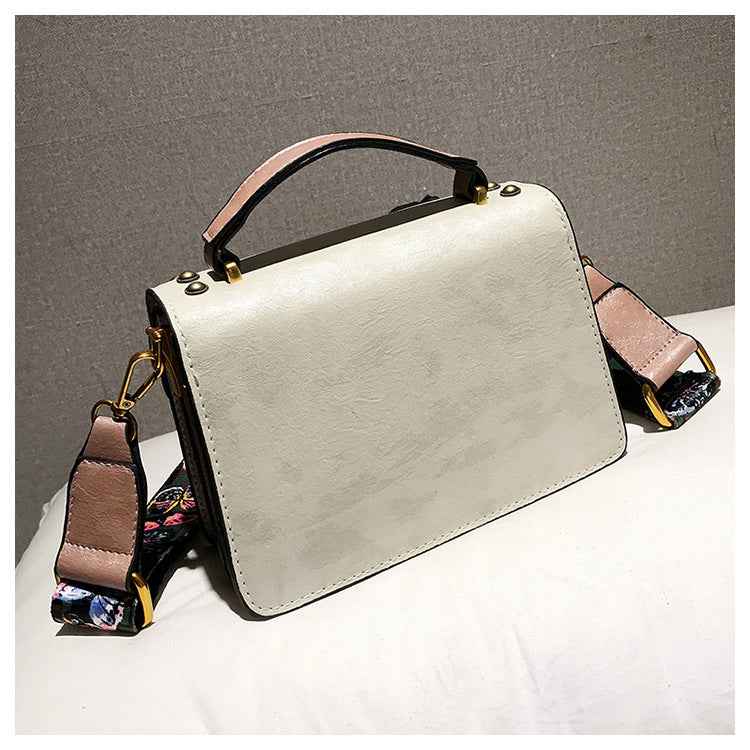 Women's Small Broadband Embroidery Rivets Purses